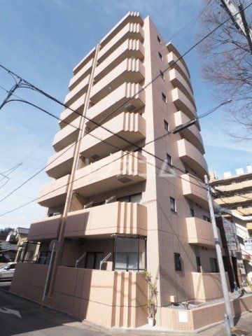 名古屋市北区柳原のマンションの建物外観