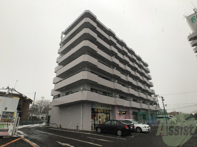 仙台市青葉区落合のマンションの建物外観
