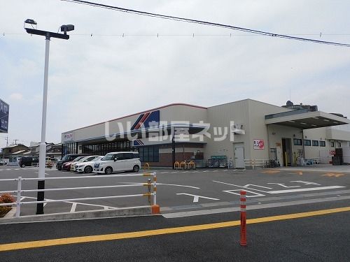 【加古川市加古川町河原のアパートのスーパー】