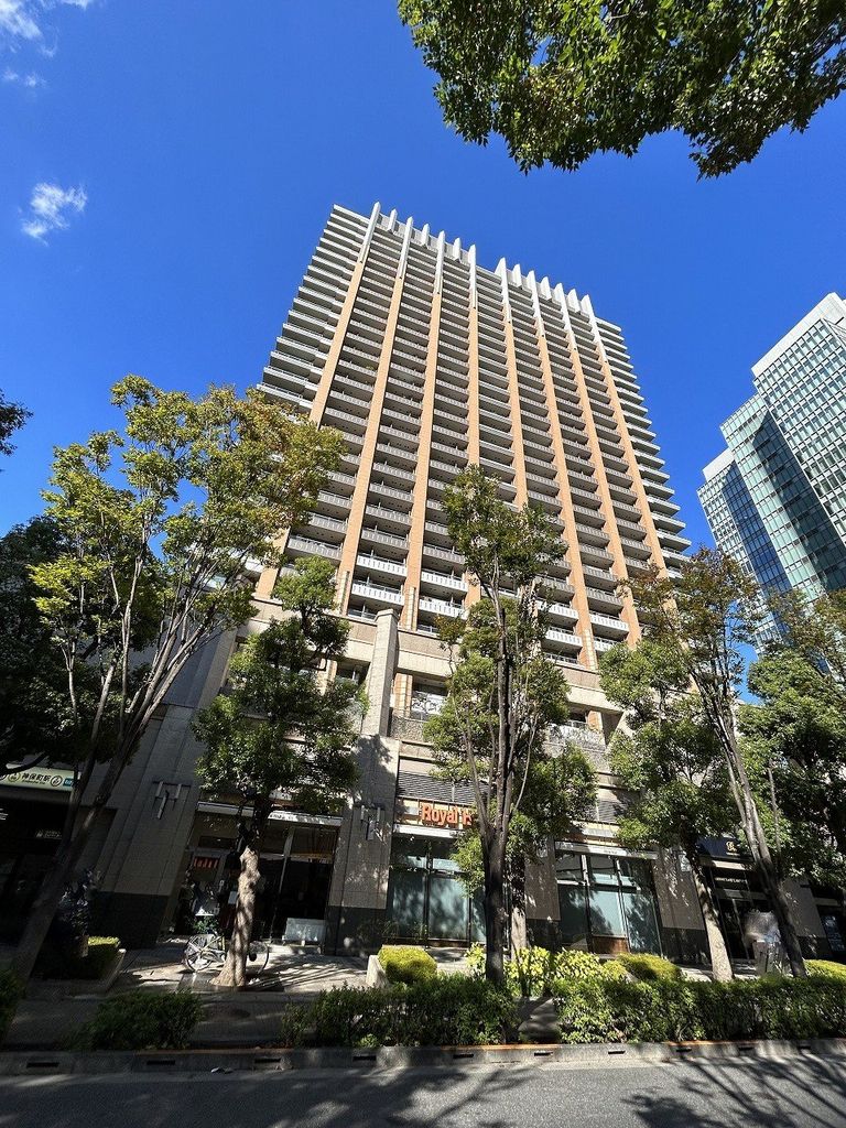 東京パークタワーの建物外観