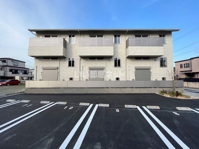 浜松市浜名区貴布祢のアパートの建物外観