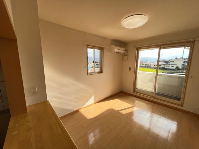 バルコニー　【ディア・ルミエール】リビング