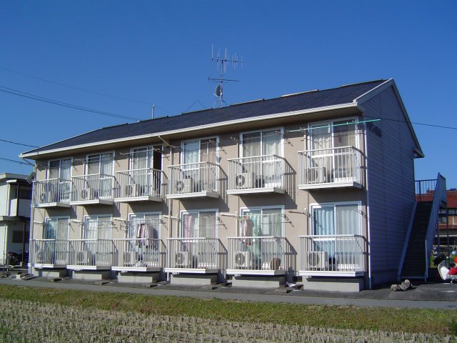 建物外観　東向き