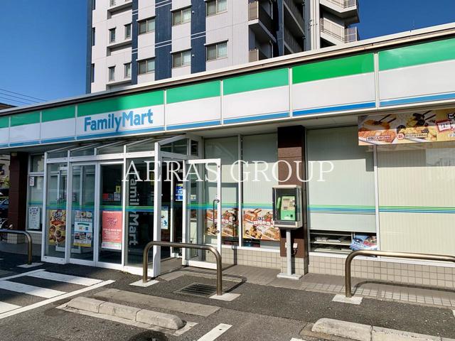 コンビニ　ファミリーマート 千葉幸町二丁目店（コンビニ）まで763m
