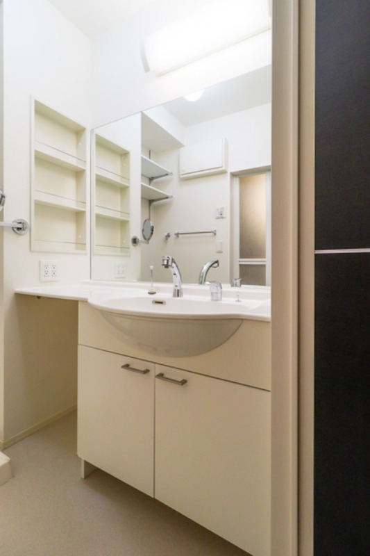 洗面設備　図面と現状に相違がある場合には現状を優先