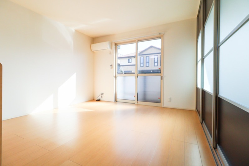 居室・リビング　図面と現状に相違がある場合には現状を優先