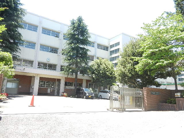 中学校　横浜市立青葉台中学校（中学校）まで603m