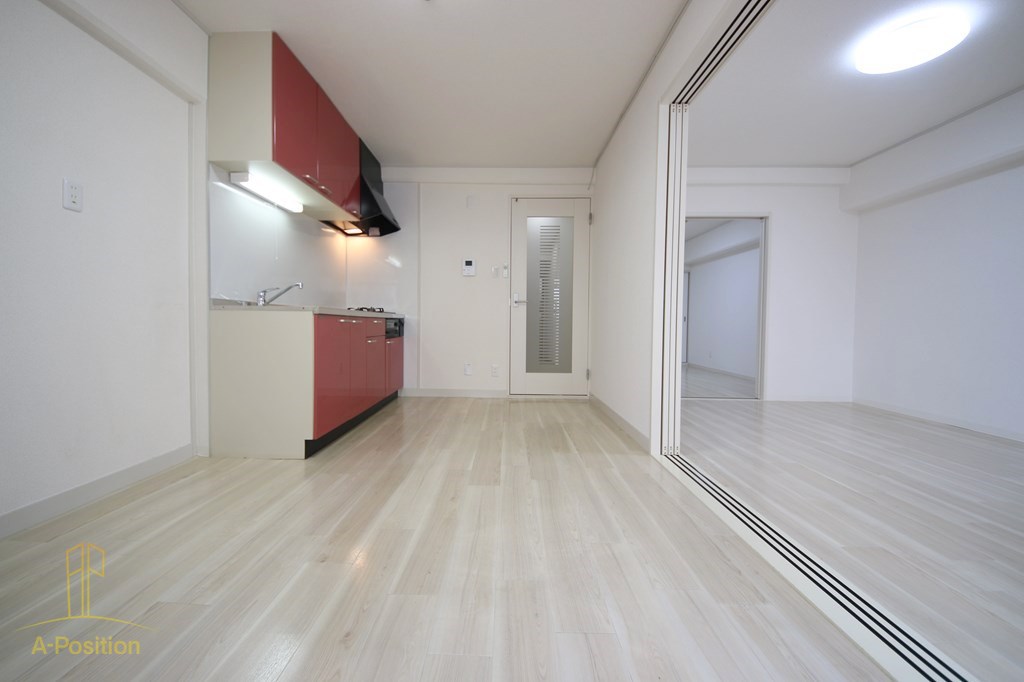 居室・リビング　トウセン本町橋ビル