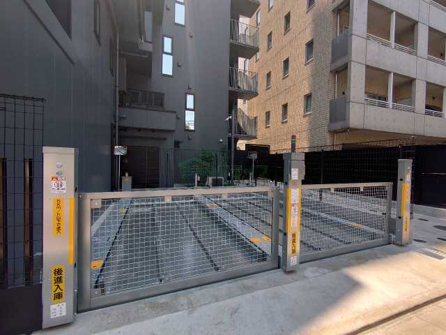 駐車場　ZOOM中目黒