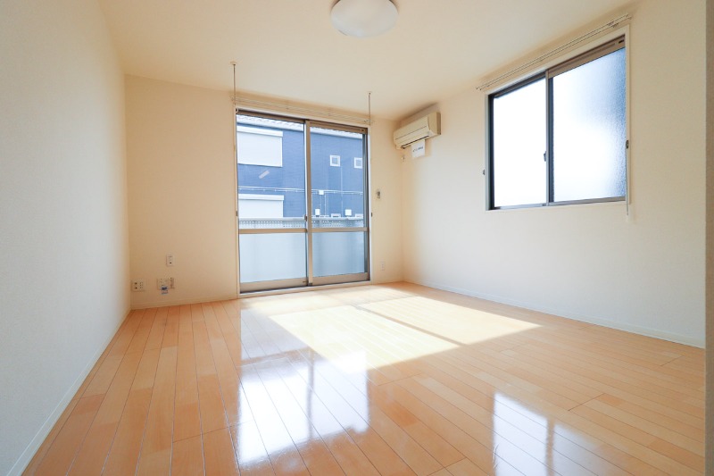 居室・リビング　図面と現状に相違がある場合には現状を優先