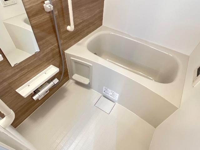 バス・シャワールーム　バス