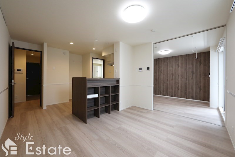 居室・リビング　リビング