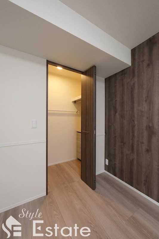 収納　ウォークインクローゼット