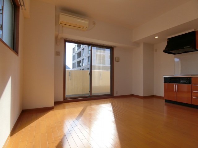 居室・リビング　リビング