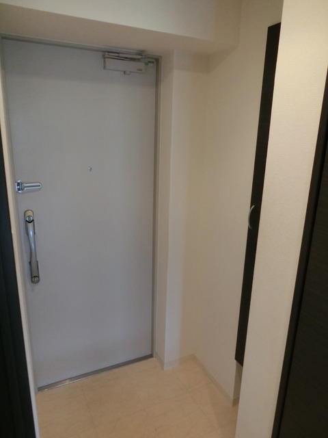 玄関　シューズボックス完備の玄関です。