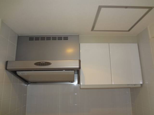 その他部屋・スペース　キッチン上部収納