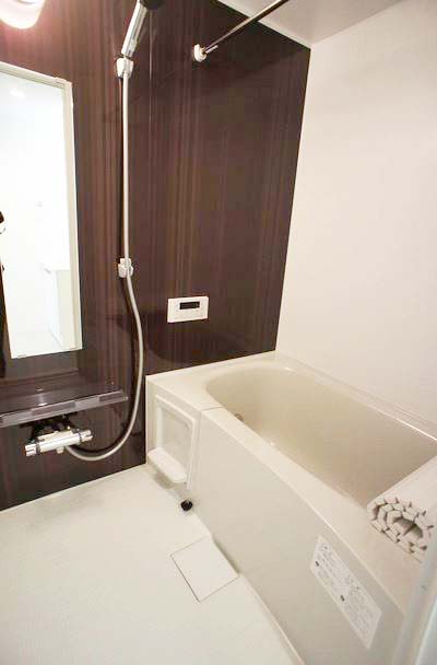 バス・シャワールーム　★追い炊き付きオートバス★