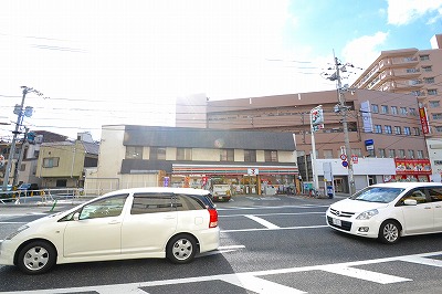 コンビニ　セブンイレブン広島南蟹屋店（コンビニ）まで85m