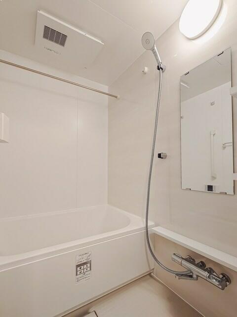 バス・シャワールーム　※写真は同タイプ住戸です。