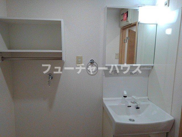 洗面設備　忙しい朝には欠かせない洗面所です