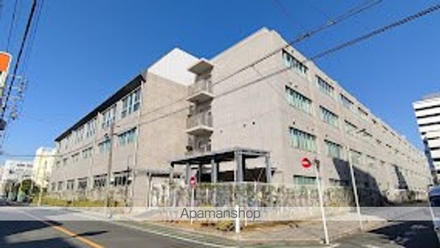 高校・高専　東京実業高等学校（高校・高専）まで27m