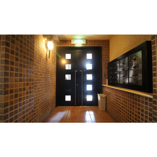 地下鉄谷町線 千林大宮駅 徒歩12分 5階建 築26年の外観写真