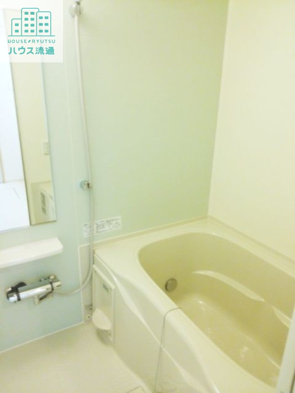 ＪＲ大村線 諏訪駅 徒歩12分 2階建 築12年の風呂写真