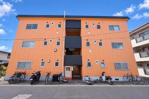 建物外観　外観写真（昼）