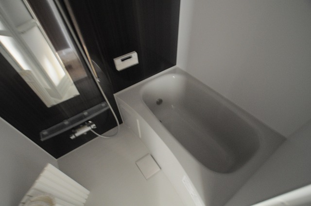 バス・シャワールーム　※別部屋参考写真です