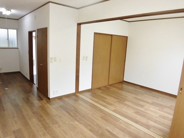 居室・リビング　洋室