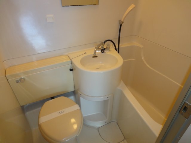 バス・シャワールーム　別号室写真