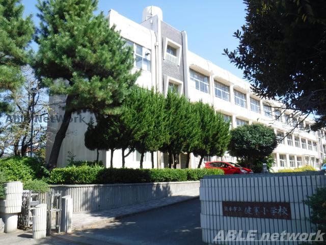小学校　熊本市立健軍小学校（小学校）まで373m
