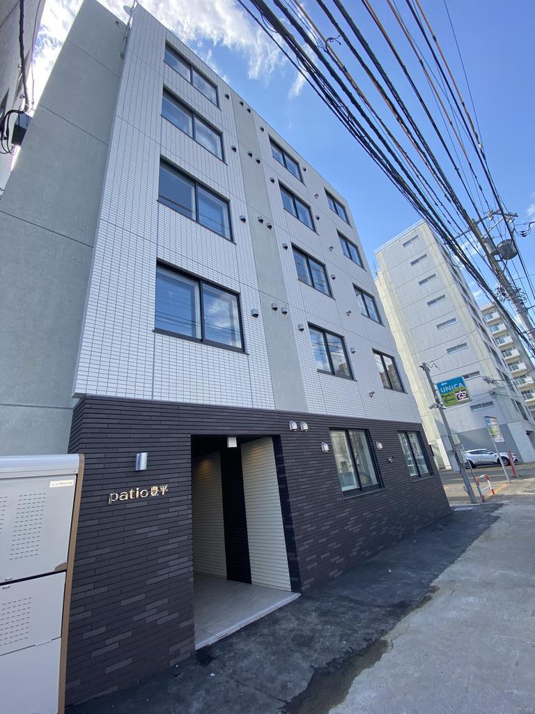 建物外観　☆地下鉄東西線【菊水駅】まで徒歩7分！