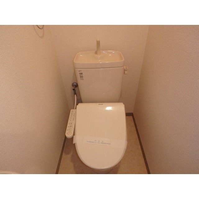 【富山市金代のマンションのトイレ】