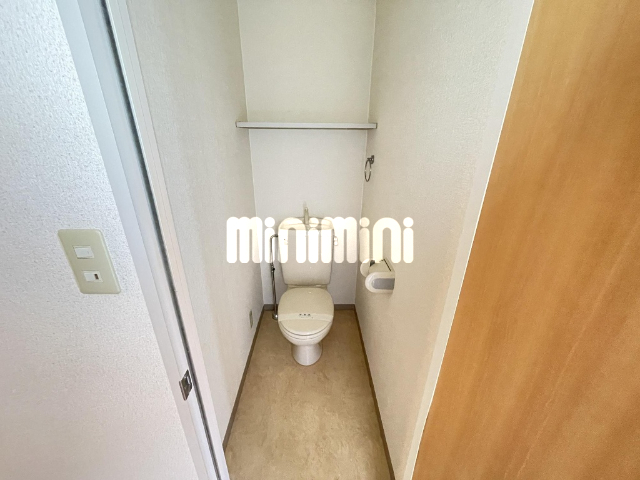 トイレ　洋式水洗トイレ