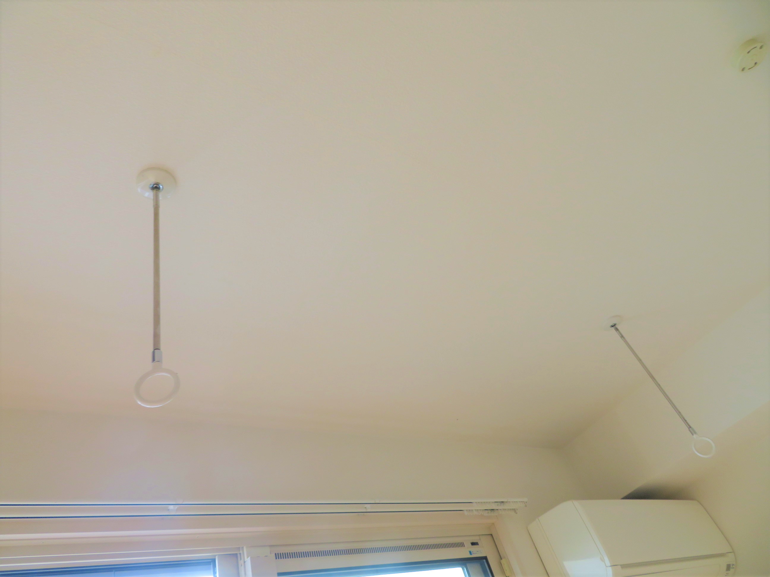 その他　室内物干し機付き。雨の日に便利です！