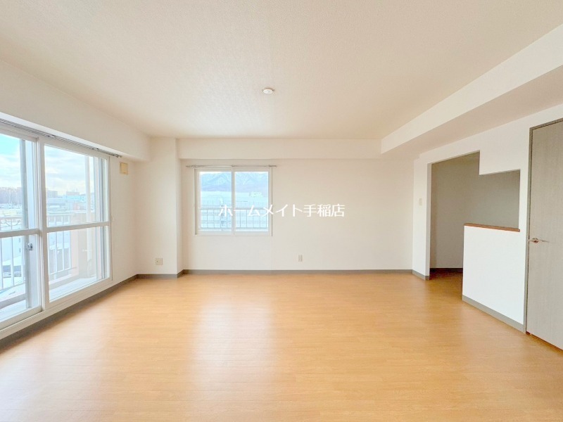 居室・リビング　美装済みです！