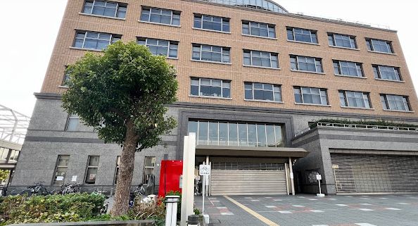 【大阪市生野区巽西のマンションの役所】