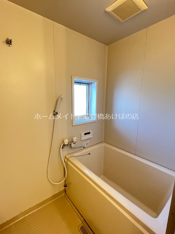 バス・シャワールーム　同型別部屋写真