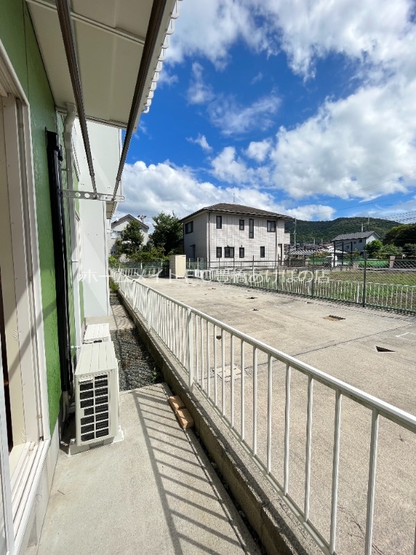 バルコニー　同型別部屋写真