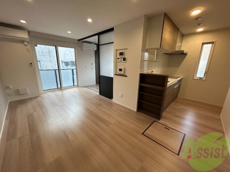 居室・リビング　１２．１帖のリビングです。広々としていますね。