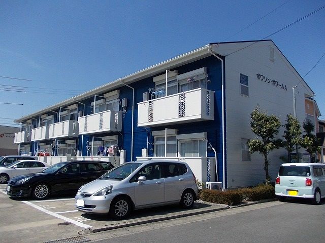 ポワソンボワールＡの建物外観