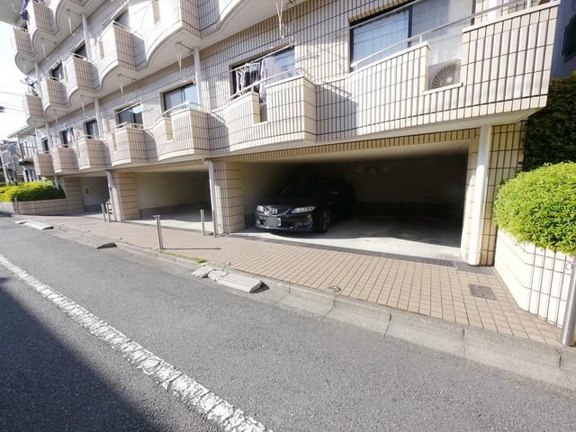 駐車場　★駐車場★