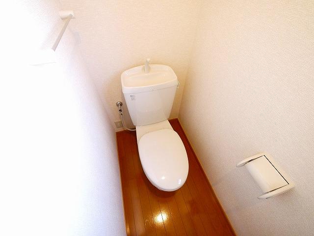 トイレ　シンプルで使いやすいトイレです