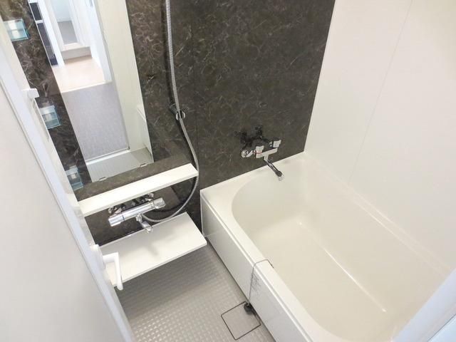 バス・シャワールーム　お部屋探しは株式会社　タウンハウジング　までお気軽にお問合…