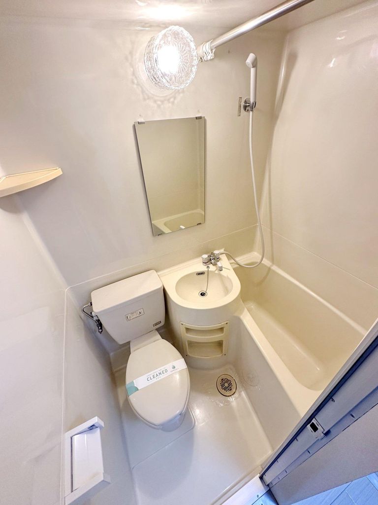 バス・シャワールーム　バス