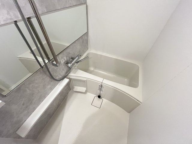 バス・シャワールーム　日々の疲れを癒すお風呂付です