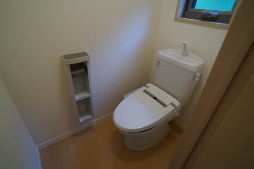 トイレ　トイレ