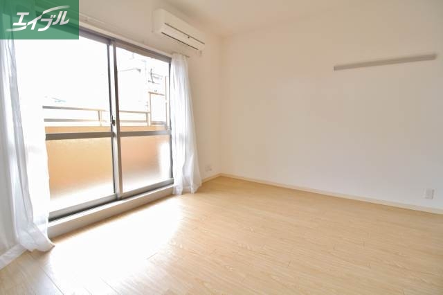 居室・リビング　同タイプです