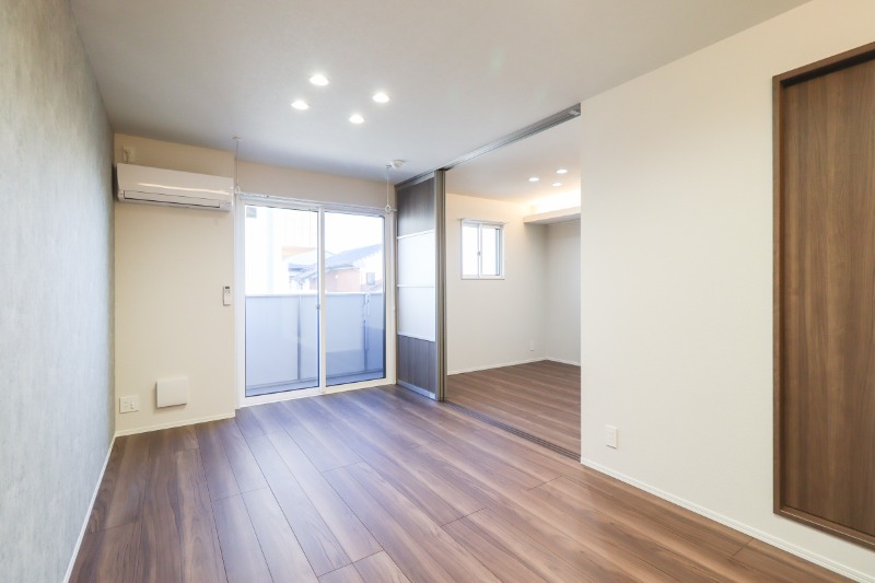 居室・リビング　図面と現状に相違がある場合には現状を優先